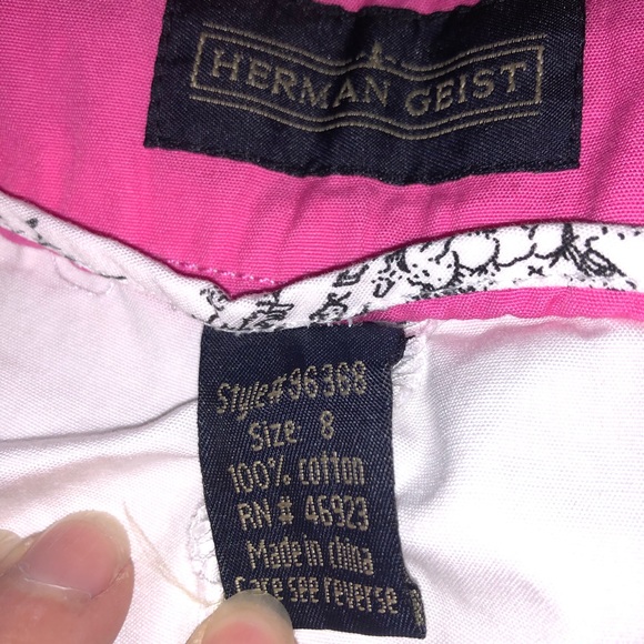 Herman Geist Capri Pants with Tie - Picture 2 of 5